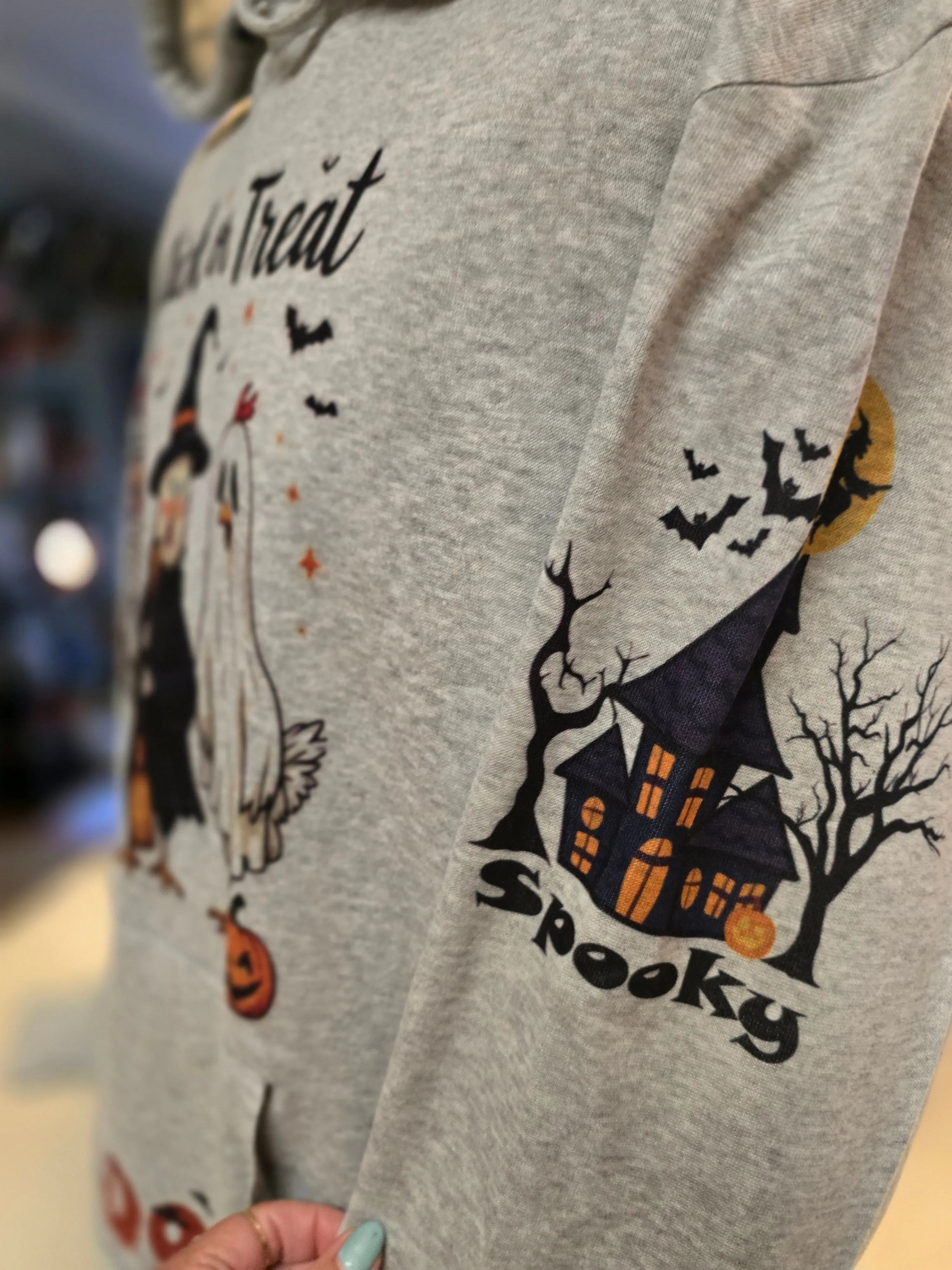 Chick or Treat women's Hoodie Dis An Dat Tumblers